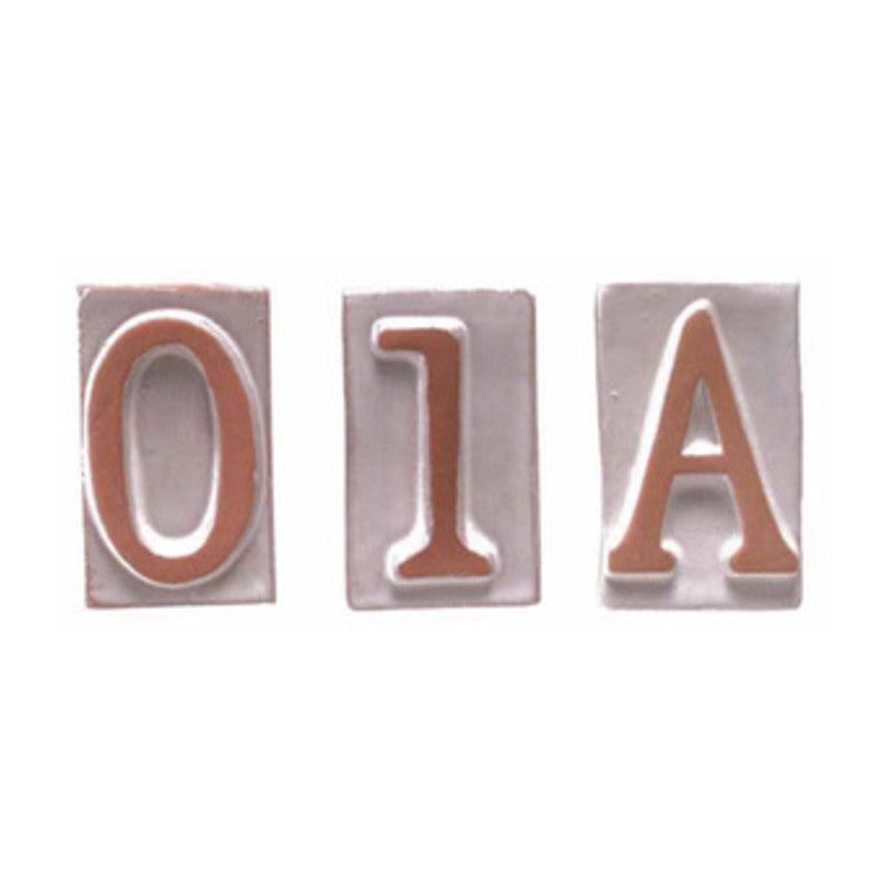 Q.TA' 6 BL NUMERO CIVICO 8 IN TERRACOTTA 5X9 CM