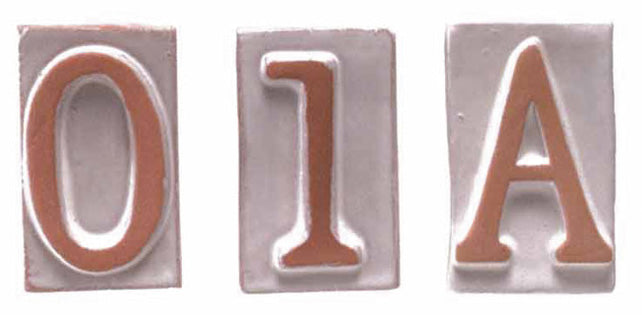 Q.TA'. 10 LETTERA B IN TERRACOTTA 5X9 CM