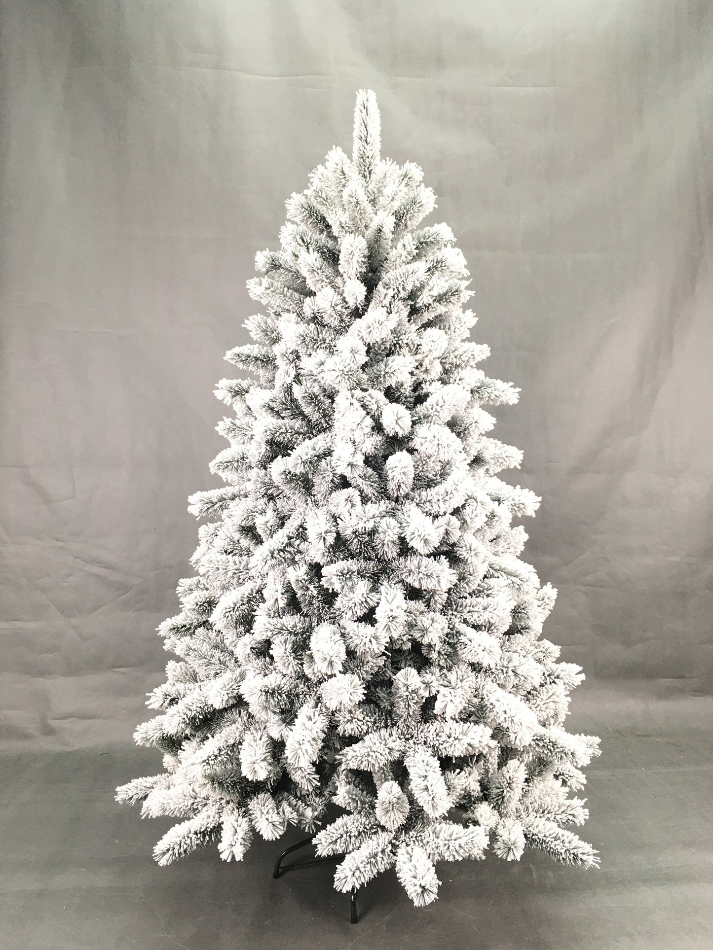 ALBERO DI NATALE INNEVATO RIO LN/PVC 240CM 2375R 145D