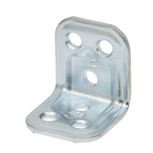Q.TA' 100 C PIASTRA ANGOLARE ACCIAIO ZINCATO 30X30X30 MM