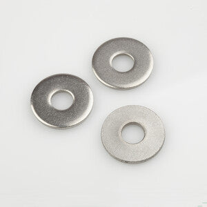 Q.TA' 300 RONDELLA GREMBIALINA PIANA D 8,4X 32 MM INOX A2 UNI6593